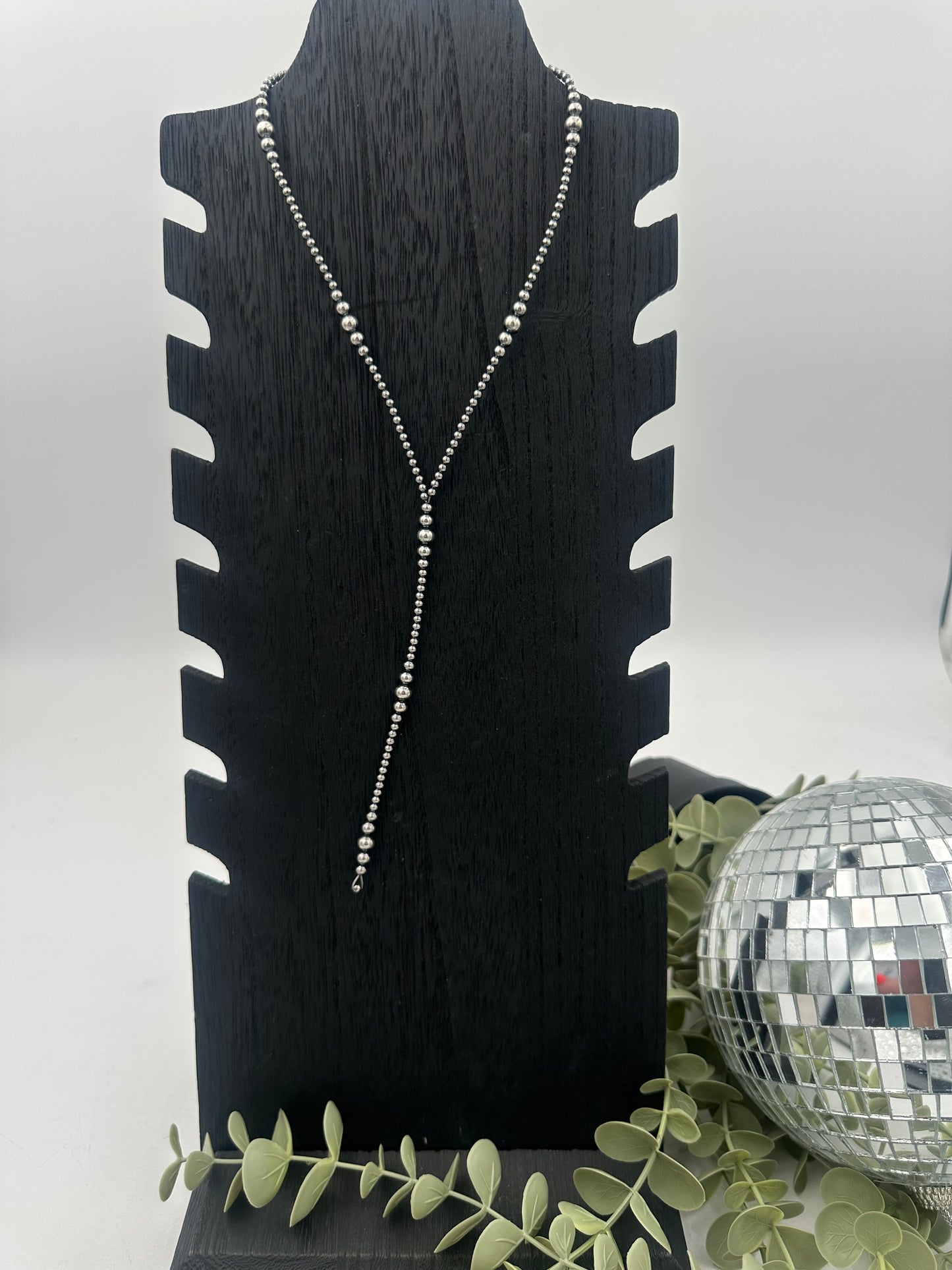 Tumbling Dice Lariat Necklace