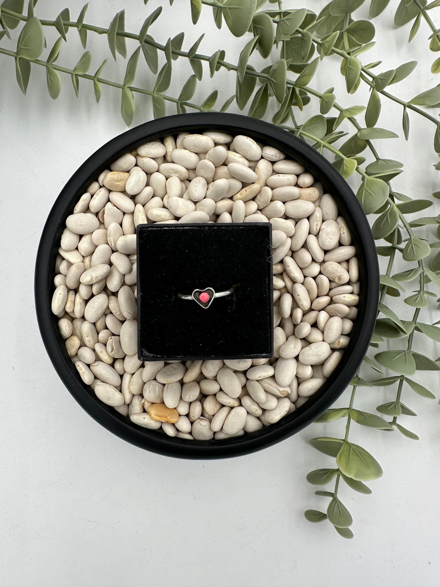 Mini Hearts Ring