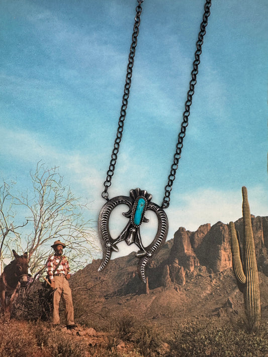 Stampede Naja Necklace