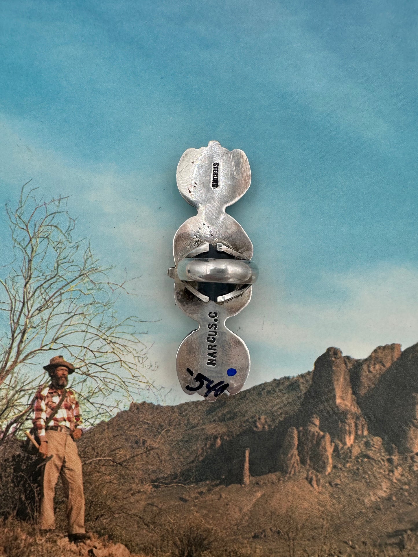 Guitars And Cadillacs Ring