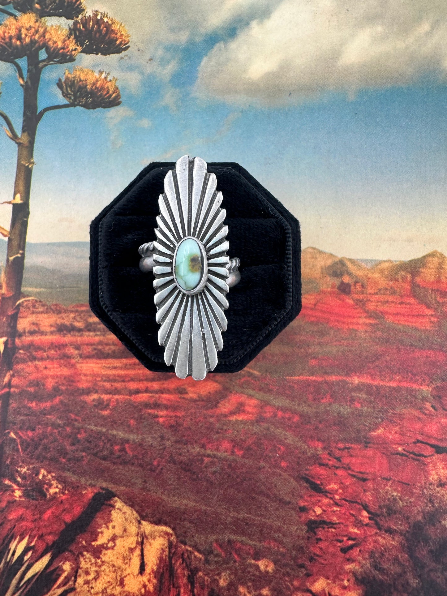 Pretty Palomino Ring